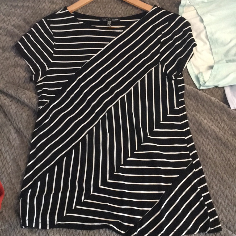 Optical illusion weight loss shirt